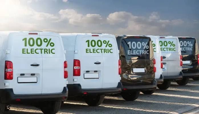 Complete Guide to Electric Fleet Vehicles: Types, Benefits, Uses and Key Features