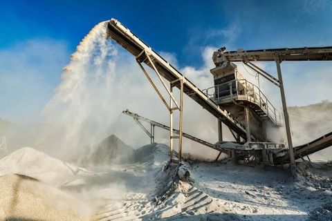 A Complete Guide to Crushing Machines, Their Types, Uses & Working Principles