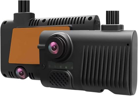 Guide to Advanced Dash Cam Safety Features with GPS Tracking and Wireless Access